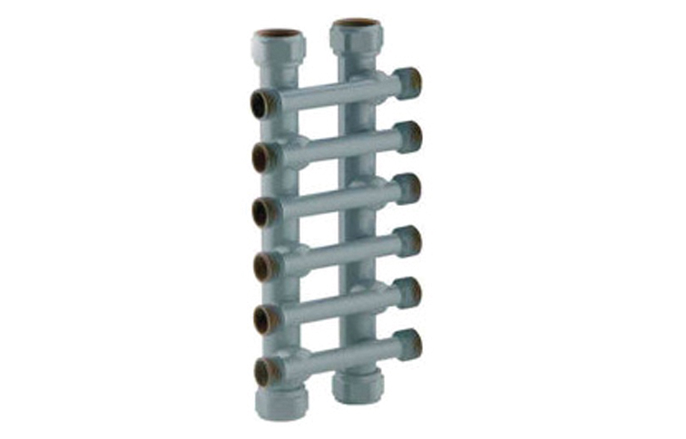 Collettore compatto 3/4 x 1/2 - 8 x 8 vie