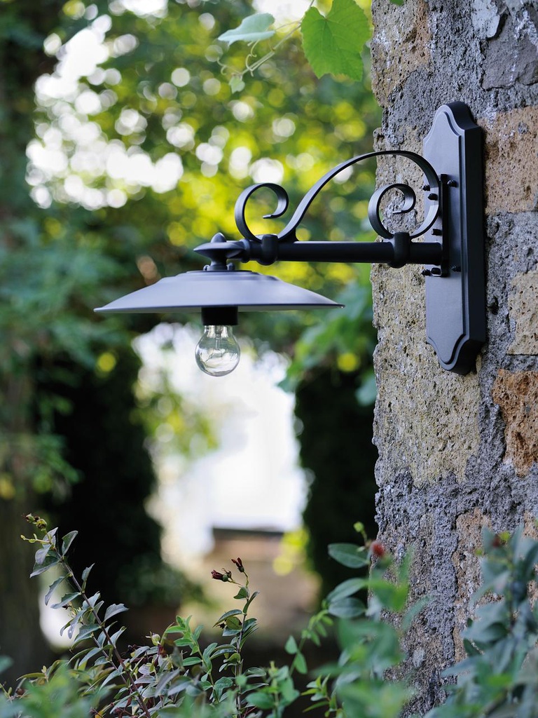 Lampada da terra in alluminio pressofuso con portalampada in porcellana E27 grafite