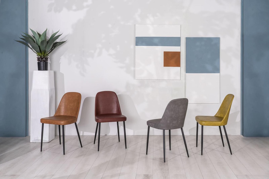 4x Sedia in soft-touch 52cm x 45cm H. 85cm