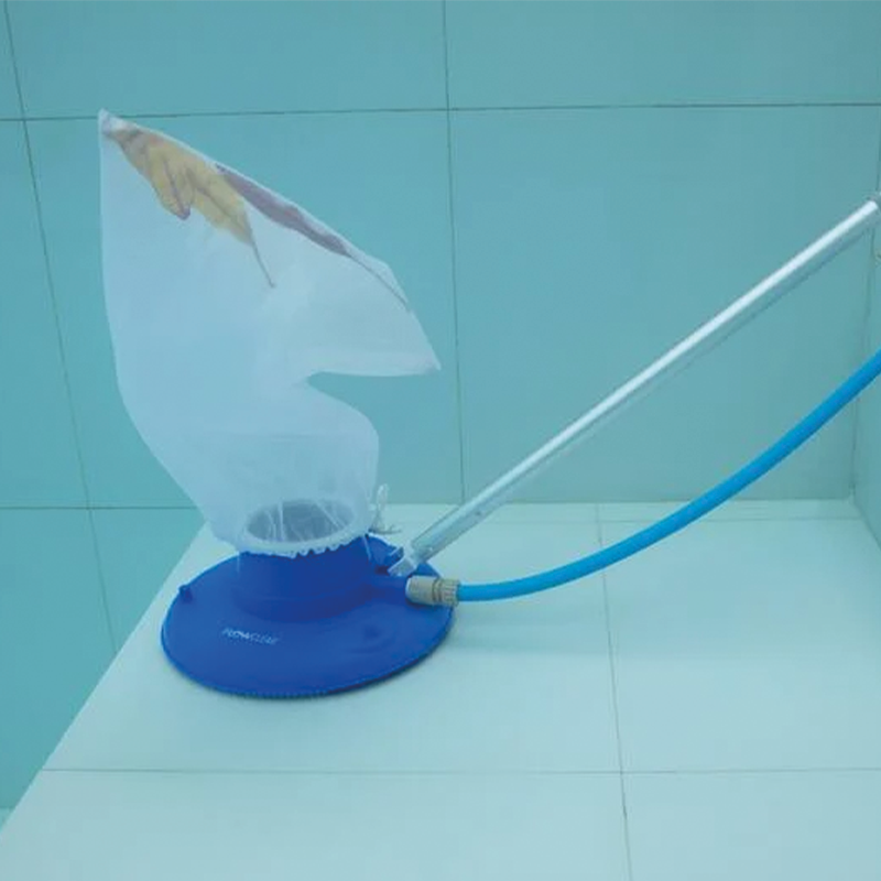 Aspira foglie per piscina