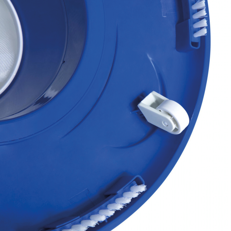 Aspira foglie per piscina